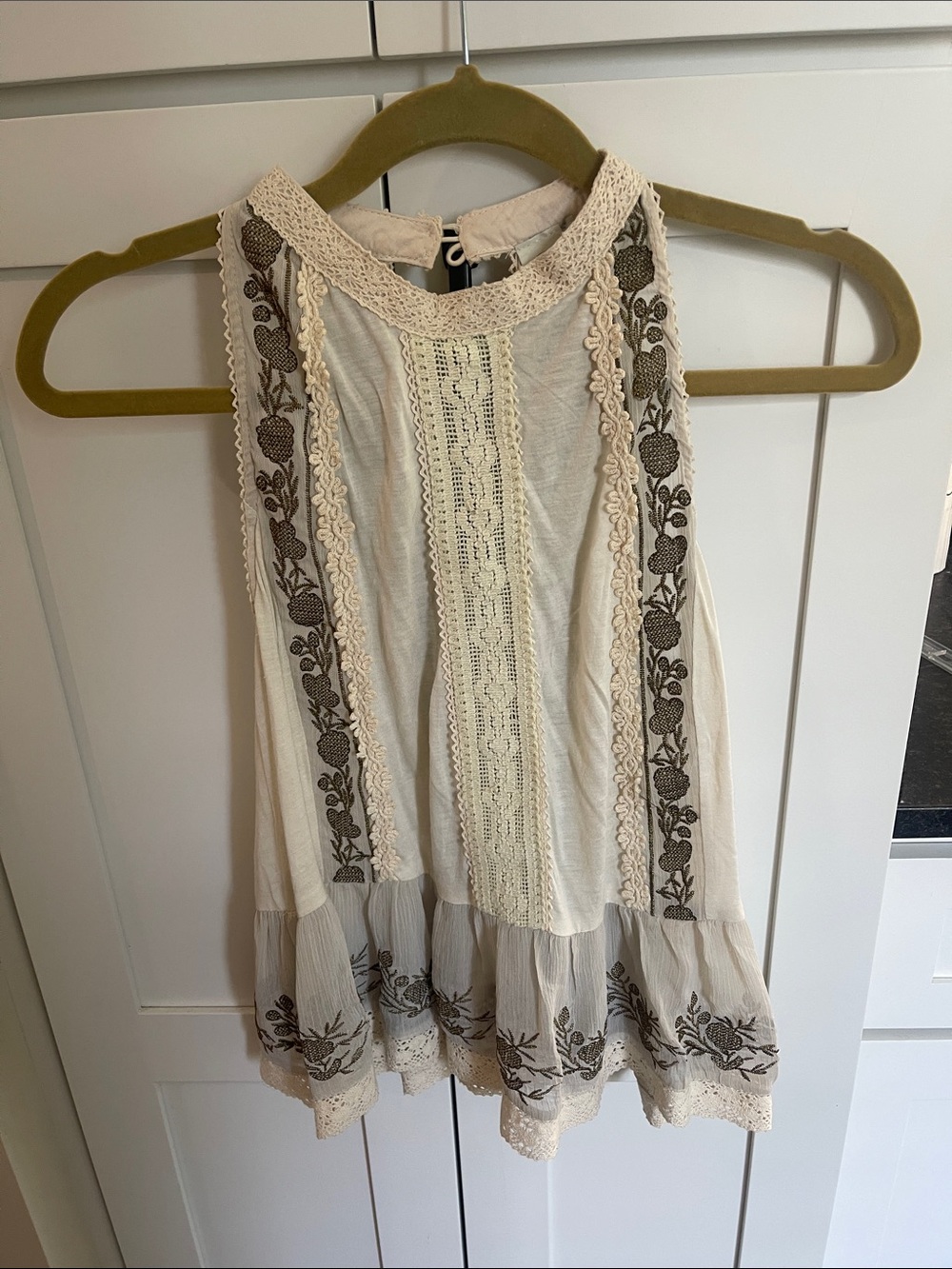 Paper Crane Cream Sleeveless Boho Camisole with Brown Floral Embroidery